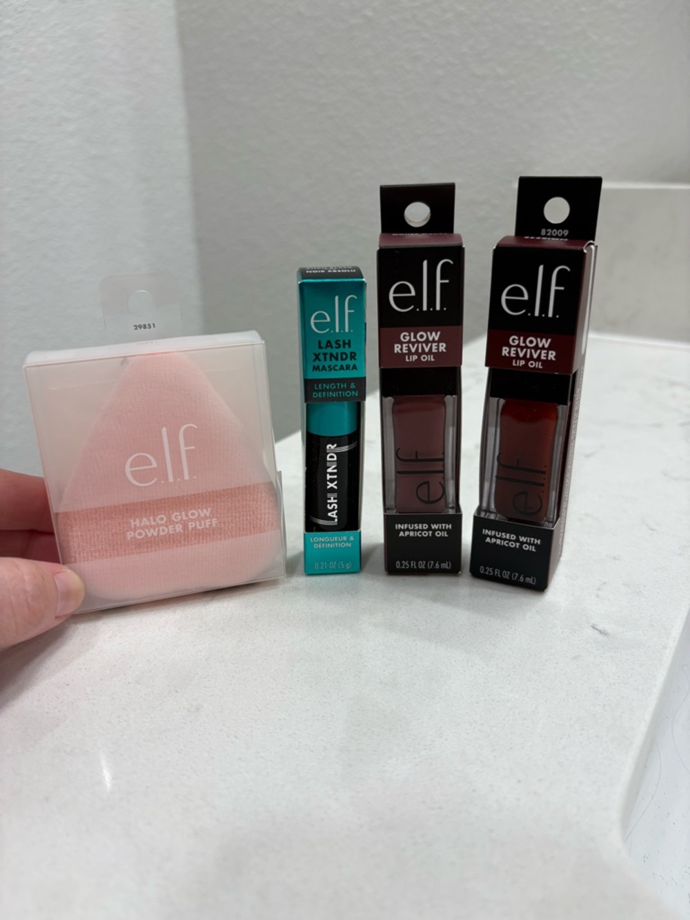 e.l.f. Makeup Bundle - Pink Powder Puff, mini Mascara, Deep Red Lip Oils- NEW!